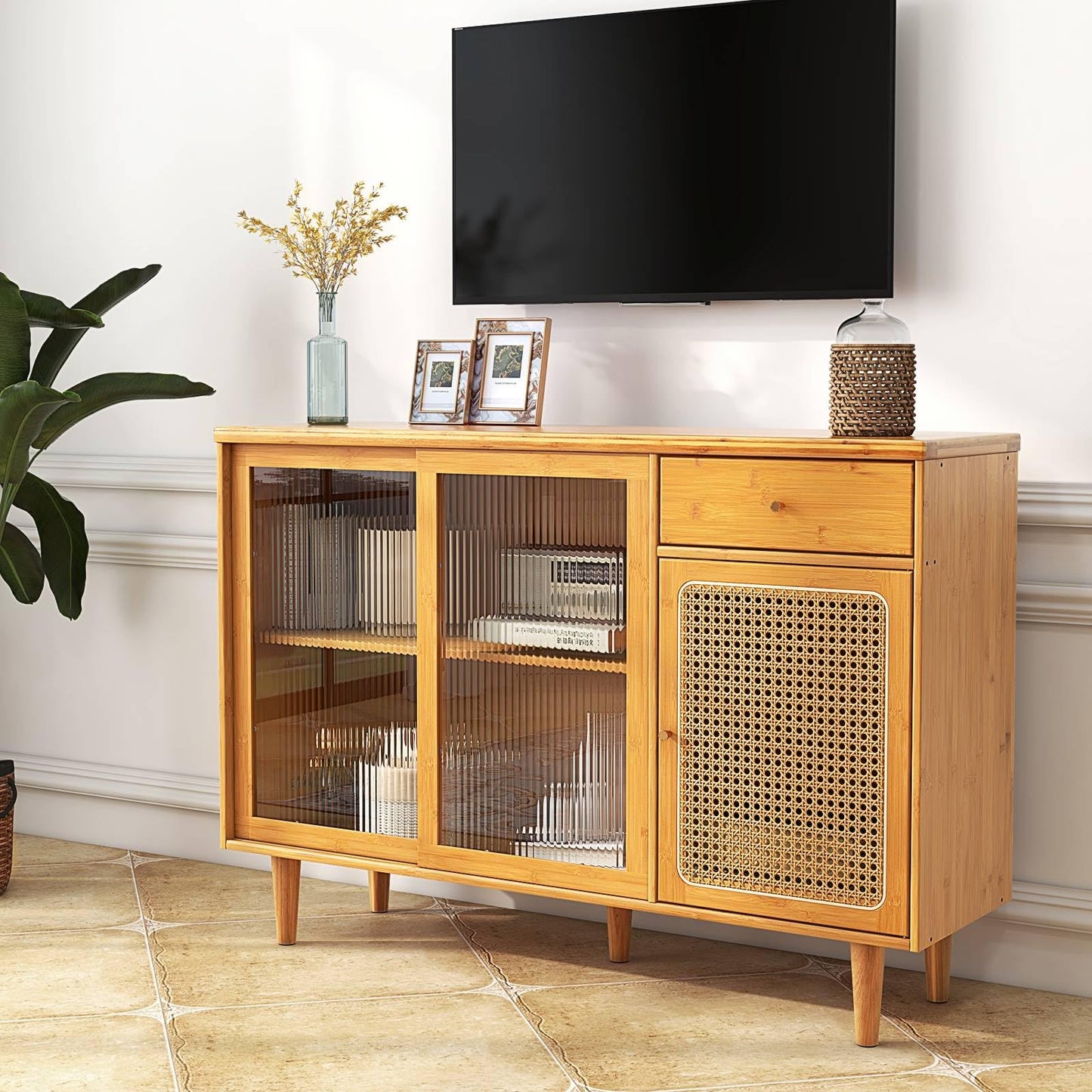 GiantexUK Buffet Storage Cabinet, Bamboo Kitchen Sideboard with 2 Tampered Glass Sliding Doors