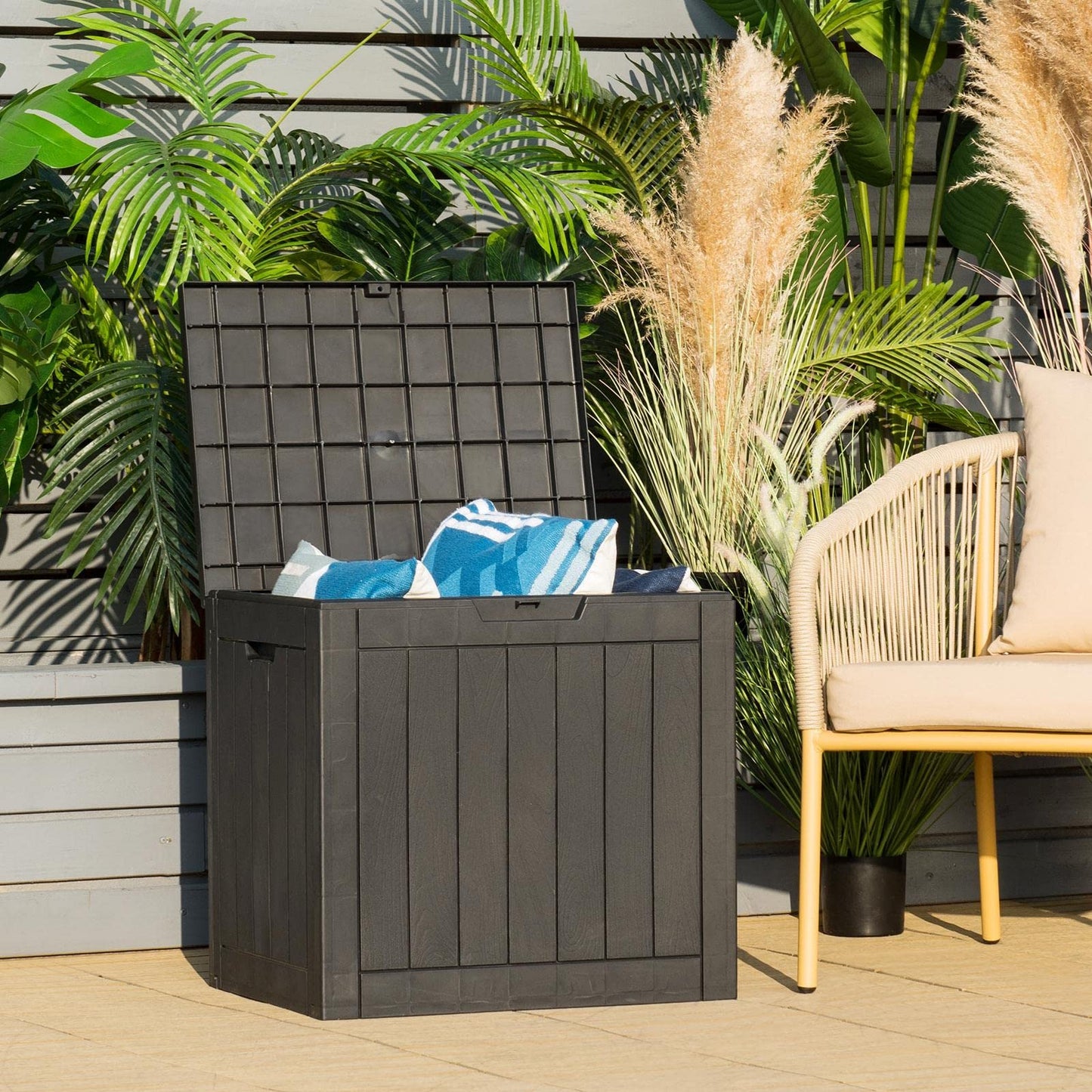 Lockable Garden Storage Box, Large Waterproof Outdoor Deck Box with Sit On Lid & Recessed Handle