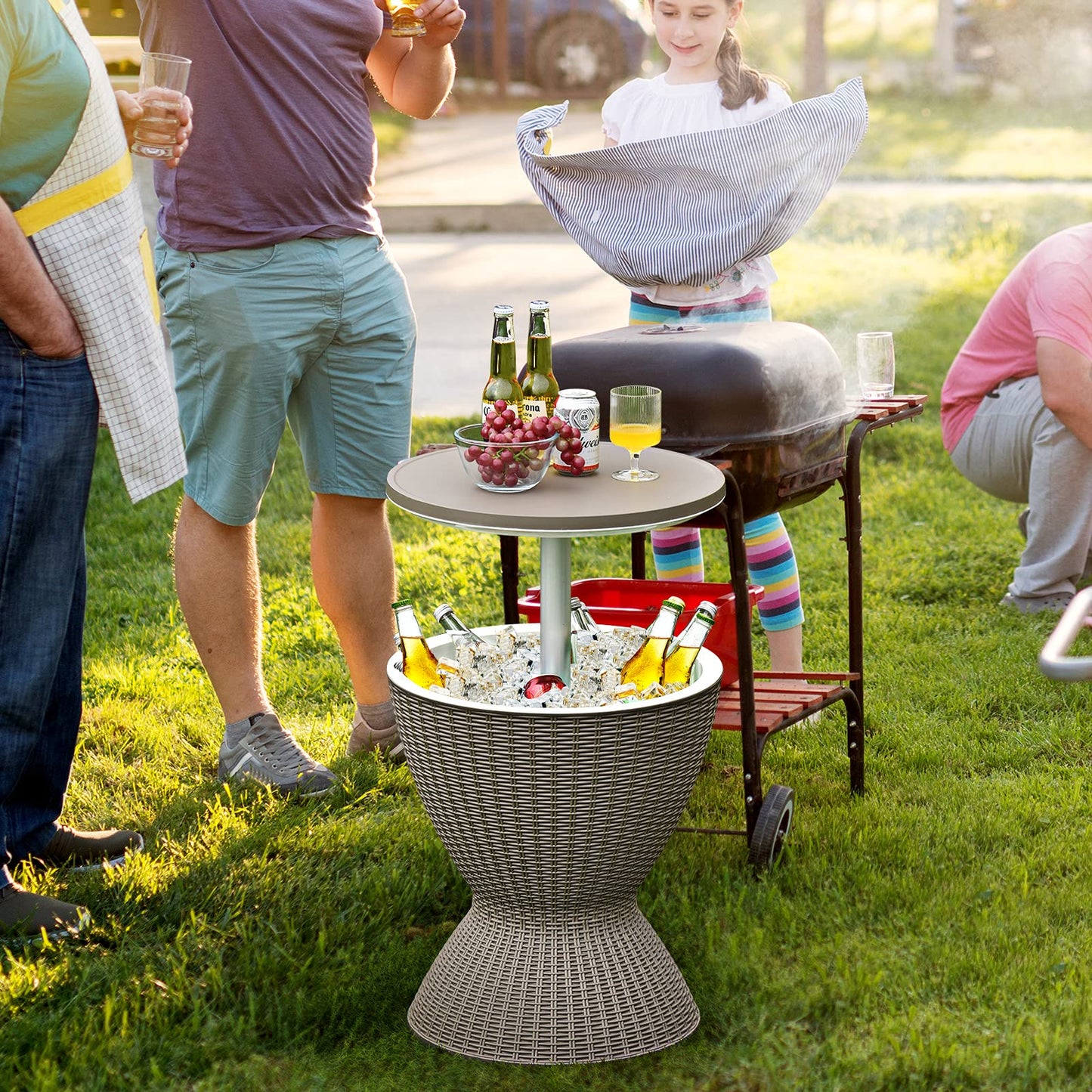 GiantexUK Ice Bucket Table, 30L Height Adjustable Beer Cooler with Drainage Plug