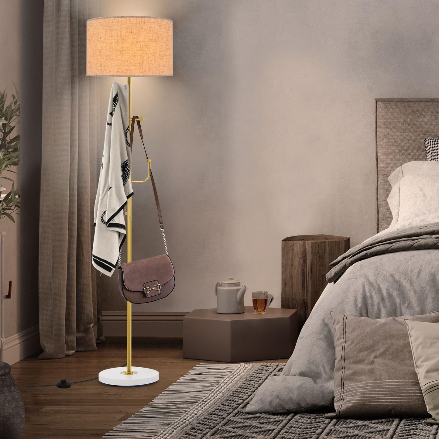 GiantexUK Floor Lamp with Coat Rack, Multi-Purpose Standing Lamp with Linen Fabric Lampshade, 5 Hooks, E27 Socket, Foot Switch & Large Base