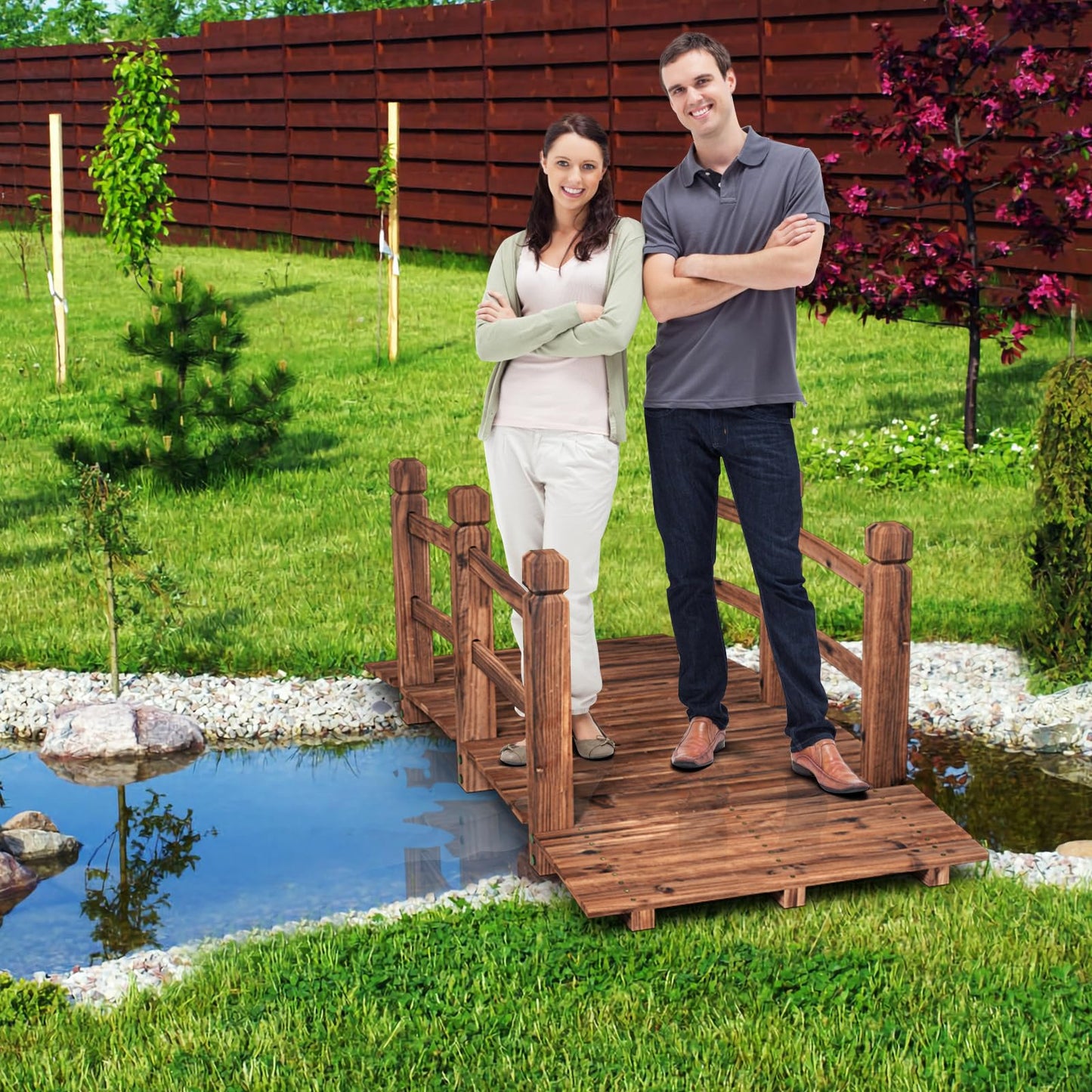 GiantexUK 1.5M Wooden Garden Bridge, Decorative Arc Footbridge with Safety Guardrails